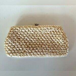 Vintage 1960's CODETTE Cream Straw Hand Crocheted Clutch